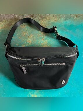 Lululemon Belt Bag